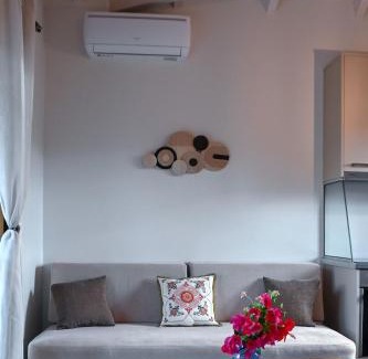 Korfalonas House | Coastal Haven Your Oasis by the Sea