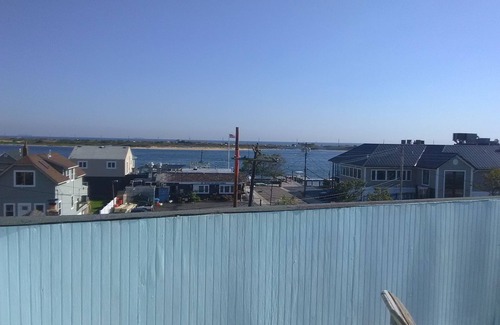 Highlands House | Coastal Home With 360 Degree Rooftop Deck ~ Outstanding Views!
