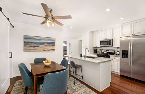 Sunset Cliffs House | Coastal Oasis, LUX Private Yard Firepit BBQ AC WD