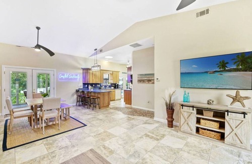 Palm Harbor House | Coastal SeaRenity - Pool & Canal!