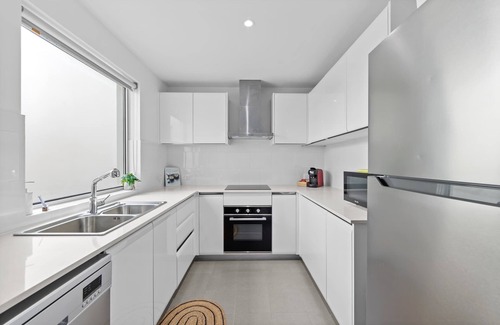 Secret Harbour Apartment | Coastal Serenity at Secret Harbour!