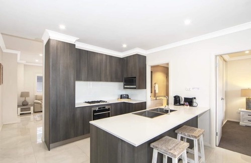 Booker Bay Apartment | COASTLINE RETREAT @ BOOKER BAY