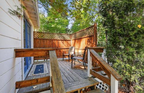 Cobb Hotel | Cobb Mountain Nature Escape cabin