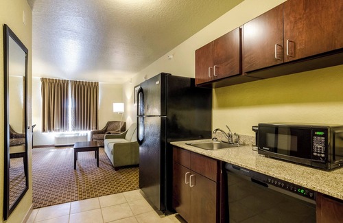 Cambridge Hotel | Cobblestone Inn & Suites - Cambridge