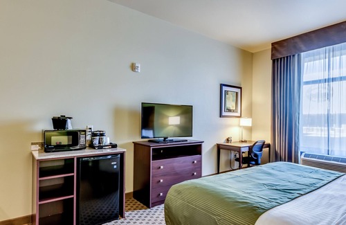 Cambridge Hotel | Cobblestone Inn & Suites - Cambridge