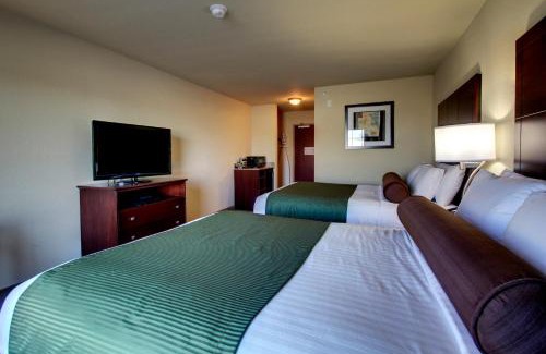 Harvey Hotel | Cobblestone Inn & Suites - Harvey