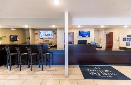 Winters Hotel | Cobblestone Inn & Suites - Winters