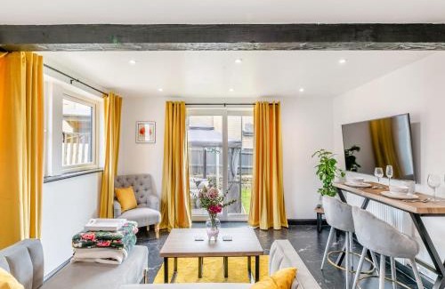 Silsden House | Cobbydale Retreat
