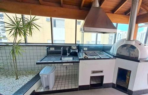 Pitangueiras Apartment | Cobertura Duplex com Piscina - Praia Pitangueiras - Beach Host