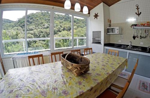 Praia Grande Apartment | Cobertura Ubatuba para famílias - até 12 pessoas