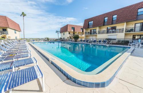 Avon By The Sea House | Cocoa Beach Club