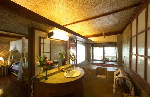Maninoa Resort | Coconuts Beach Club Resort & Spa