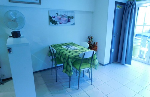 Yvoir Apartment | COCOON AND APYPICAL GITE "LE PETIT NID" WITH SWIMMING POOL AND SAUNA.