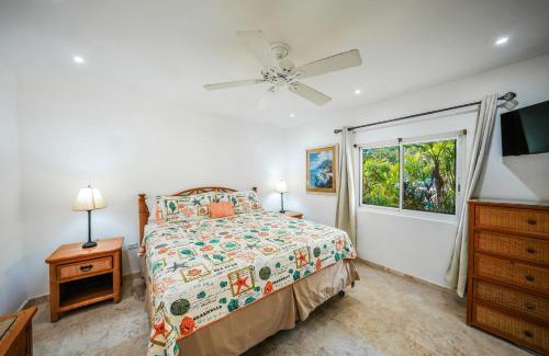 Simpson Bay Apartment | Cocos Bechfront Breeze