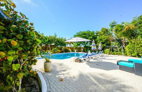 Simpson Bay Apartment | Cocos Bechfront Breeze
