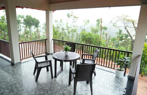 Mudigere House | Coffee hills Homestay- near etthina buja, devaramane, bettadhabiraveshvara temple