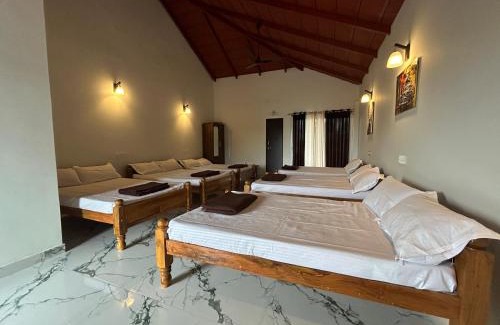 Mudigere House | Coffee hills Homestay- near etthina buja, devaramane, bettadhabiraveshvara temple
