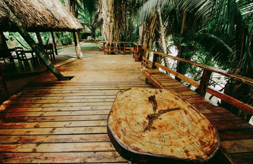 Bullet Tree Falls House | Cohune Palms River Cabanas: Private river cabanas just 2.5 mi from San Ignacio
