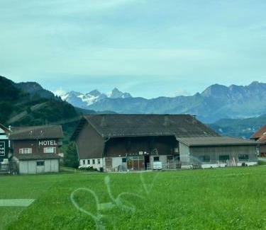 Intorsura Buzaului Cabin | COL de rai