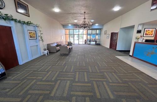 Colby Hotel | Colby Inn and Suites