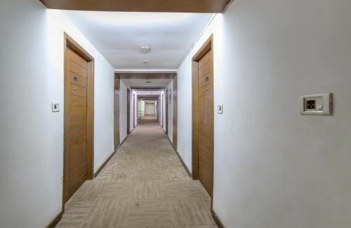 Ahmedabad Hotel | Collection O cambay sapphire
