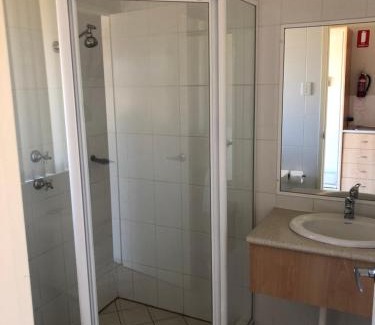 Collie Hotel | Collie Ridge Resort
