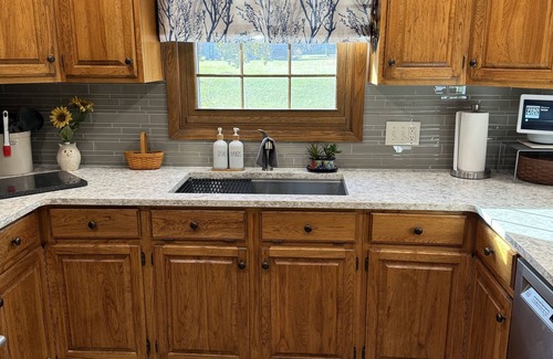 Waupun House | Colonial Home on Quiet Cul-de-sac/30 min from EAA/75 min from Lambeau