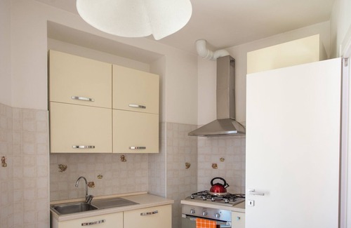 Careno House | COLOR WITH PANORAMA AND RENOVATED PARKING