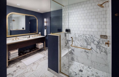 Fitzsimons Hotel | Colorado Charm: Elegant Retreat near Cherry Creek! Suite w/Own Kitchen!