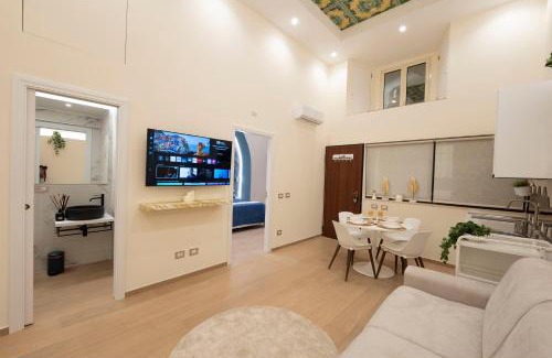 Monti Apartment | Colosseo Romantic Suite