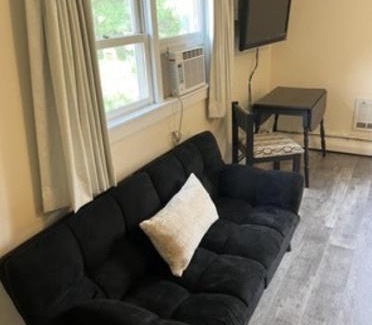 Manhattan Hotel | Colton Point Motel