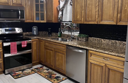 State Park House | Columbia Retreat 2 acres