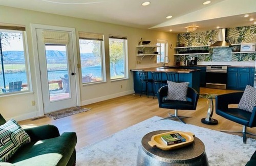 Brewster House | Columbia River Waterfront with Private Dock near Gamble Sands Golf Course!