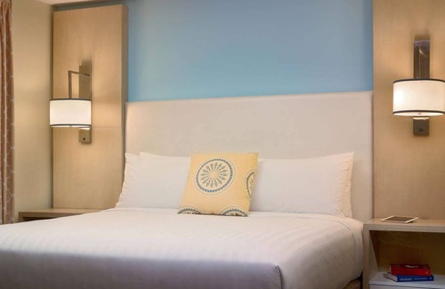 Andover Resort | Come Create Memories w/Fun-filled Adventures at this Paradise! Outdoor Pool!