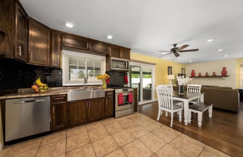 El Cajon House | Come enjoy the pool in sunny San Diego!