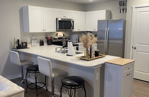 Ankeny House | Come relax in a new part of town!