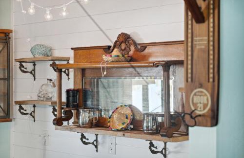 Holiday Isle House | Come Sail Away