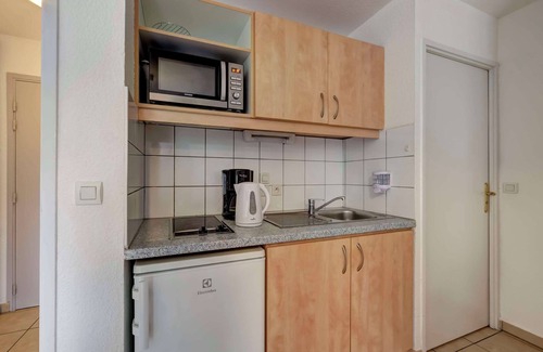 Divonne-les-Bains Apartment | Comfort Aparthotel Divonne L'Oree du Parc