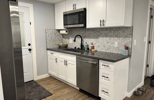 Highline House | Comfort & Convenience! 2BR Near SEA Airport & Downtown Seattle