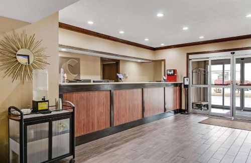 Henderson Hotel | Comfort Inn Henderson - Evansville South