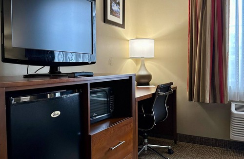 Farr West Hotel | Comfort Inn Ogden near Event Center