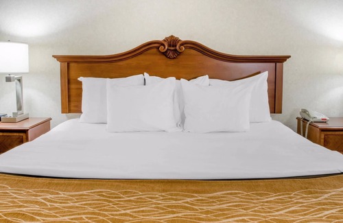 Milnesville Hotel | Comfort Inn West Hazleton