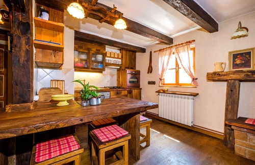 Sveti Ivan Zabno House | Comfort. Location. Whole Farmhouse Near Zagreb