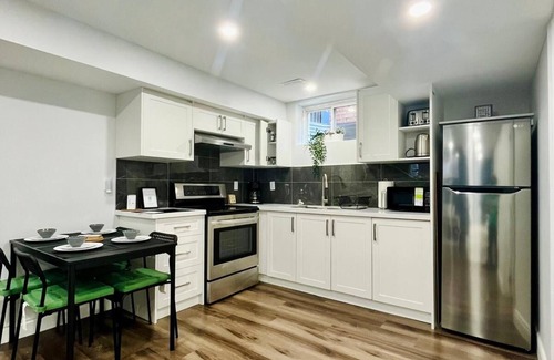 Guelph Apartment | Comfort Quarters In Guelph! Your Cozy Home Away From Home.