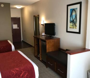 Stevenson Ranch Hotel | Comfort Suites Near Six Flags Magic Mountain