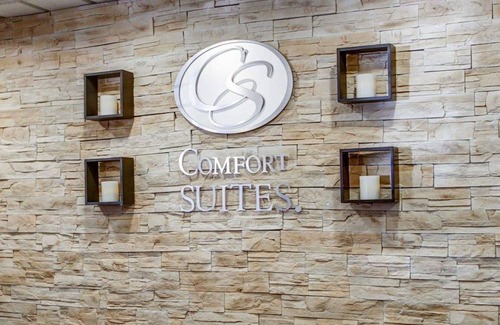 Weston Hotel | Comfort Suites - Weston