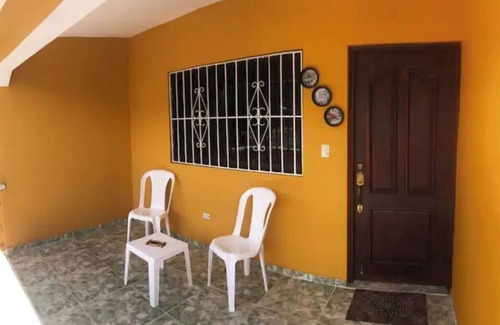 Munoz Apartment | Comfortable 2-Bedroom Apartment Near The Beach