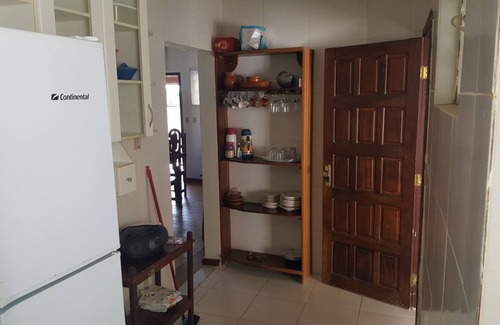 Itaparica House | Comfortable 3/4 bedroom house with patio, 100 m from the beach