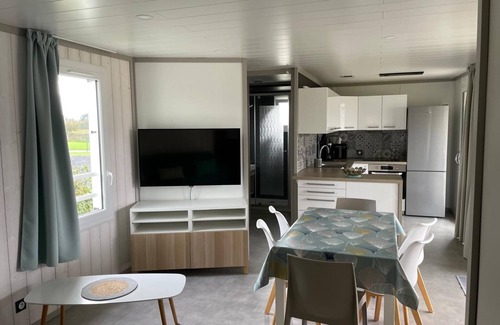 Arzal Ski Chalet | Comfortable 6-person, 3-bedroom chalet close to the Megaliths and beaches