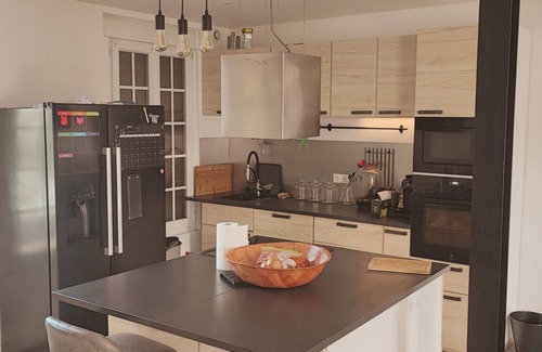 Rosny-sous-Bois House | Comfortable air-conditioned house with large garden 10 km from JO